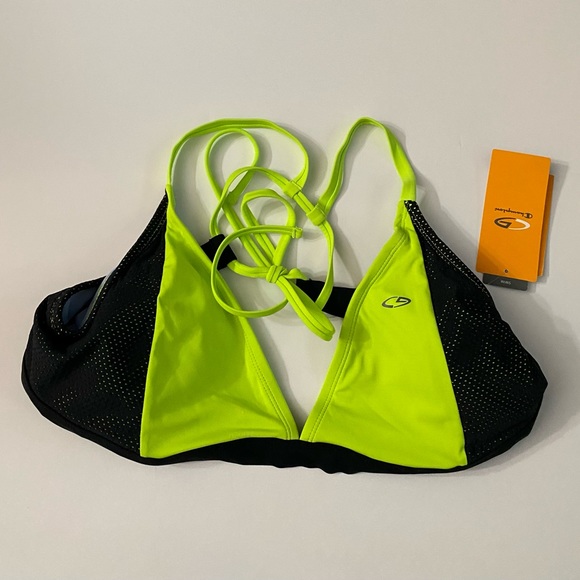 Champion Swimsuit bikini top is NWT. Women’s Size XL( 16-18) - Picture 4 of 10